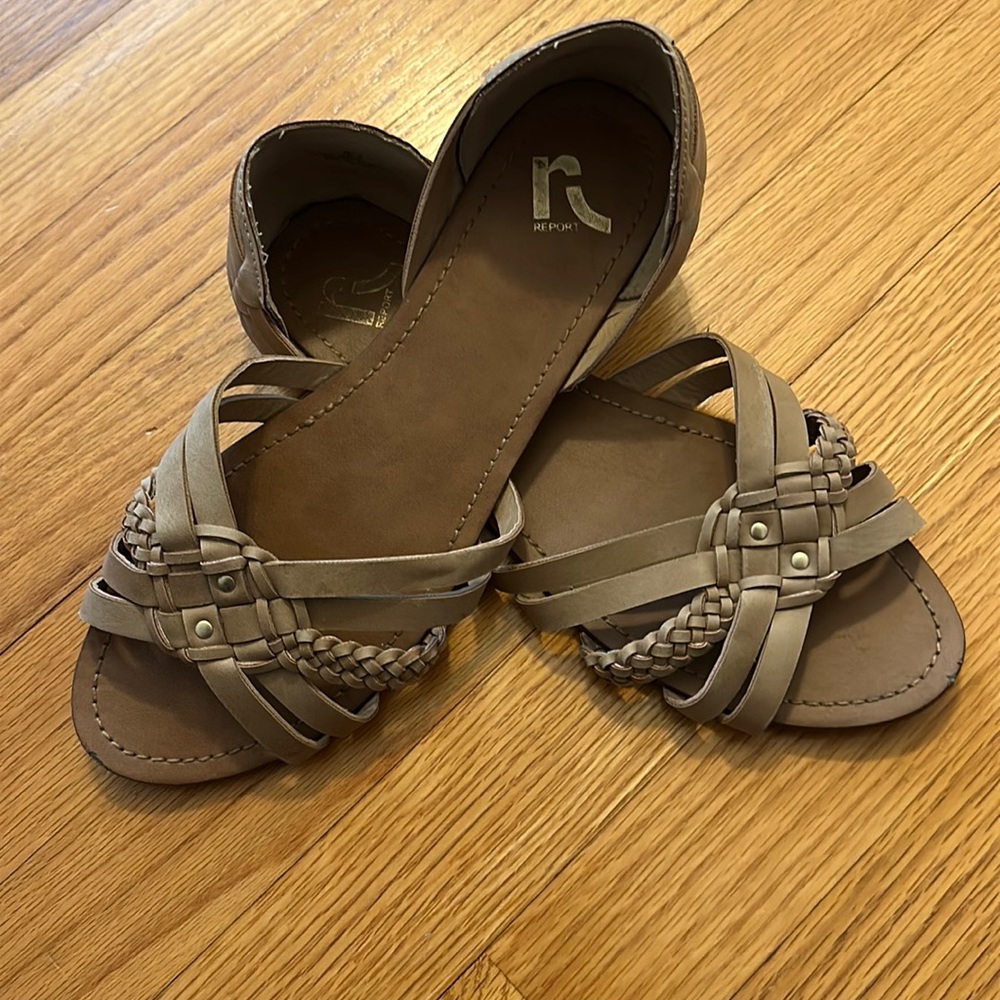 Closed toe sandals